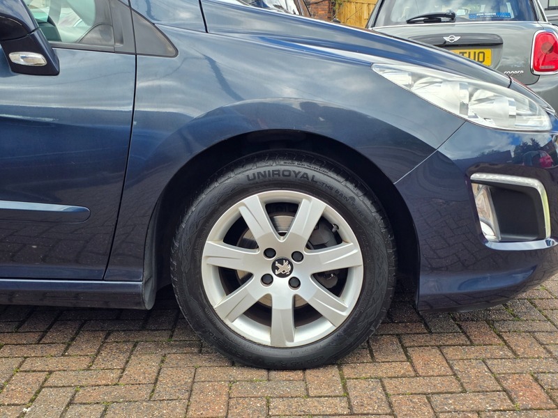 Peugeot 308 Hdi Active Navigation Version Blue #5