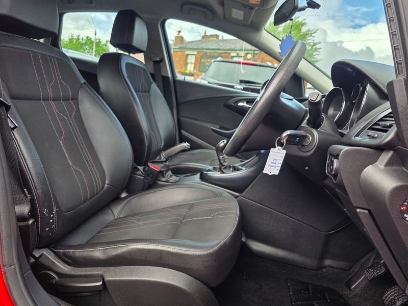 Vauxhall Astra Active Red