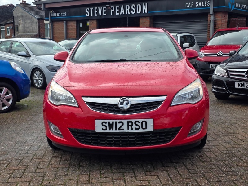 Vauxhall Astra Active Red #2