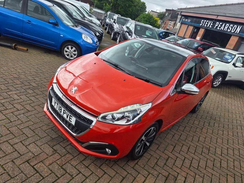 Peugeot 208 Active Black #27