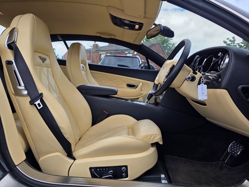 Bentley Continental Gt Coupe Grey