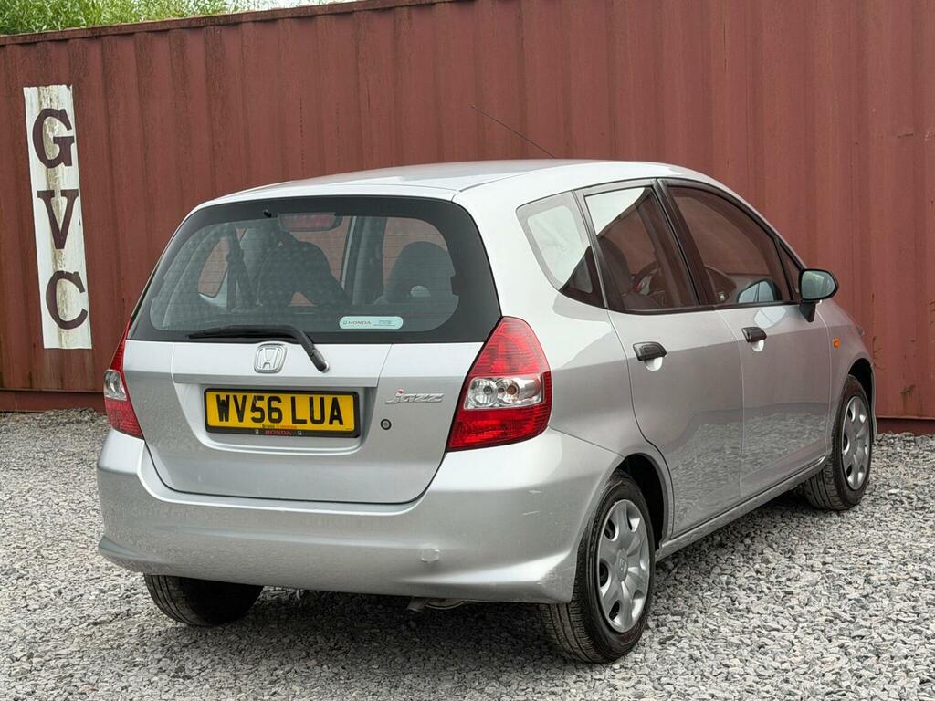Honda Jazz Dsi Se Silver #17