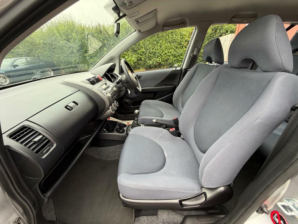 Honda Jazz Dsi Se Silver #40