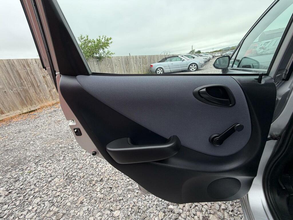 Honda Jazz Dsi Se Silver #46
