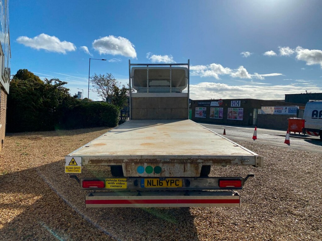 Mitsubishi Fuso Canter 3.0 Td Duonic 7.5T Flat Bed Pick White