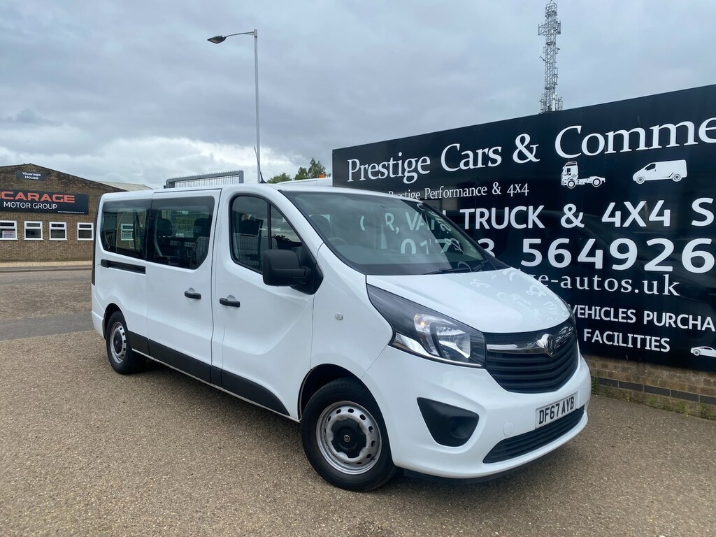 Vauxhall Vivaro 2900 1.6Cdti Biturbo 125Ps Combi 9 Seater Mpv Mini White