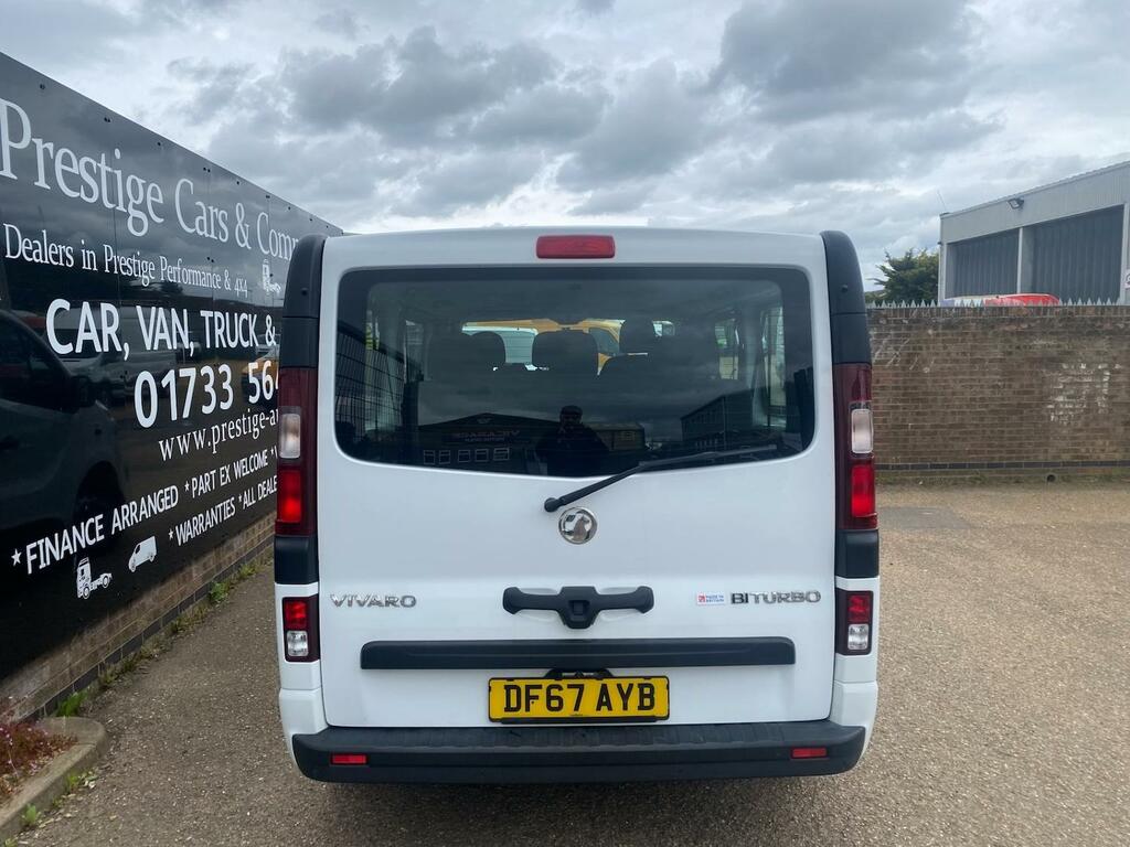 Vauxhall Vivaro 2900 1.6Cdti Biturbo 125Ps Combi 9 Seater Mpv Mini DF67AYB White #4