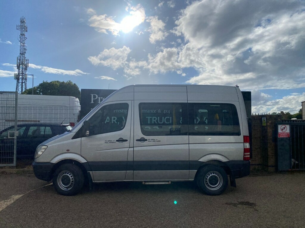 Mercedes-Benz Sprinter 2.1 Sprinter 313 Cdi White #64
