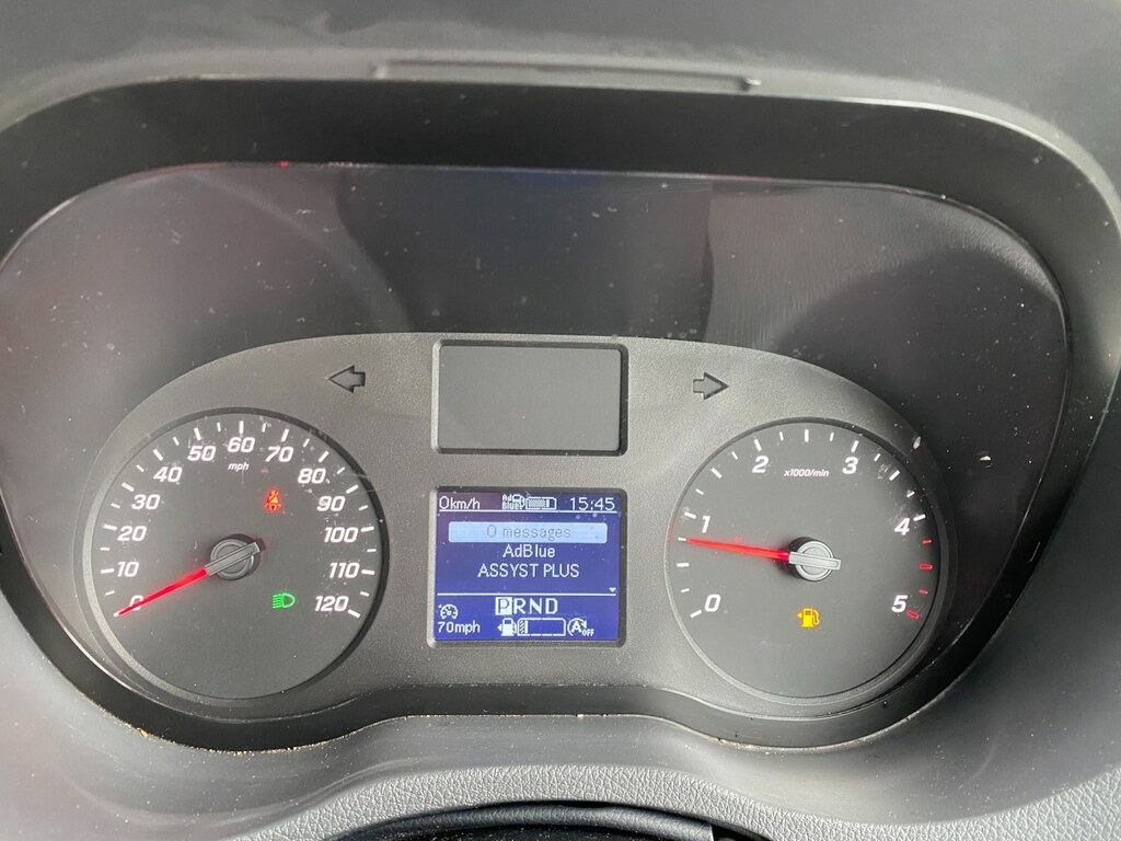 Mercedes-Benz Sprinter 2.1L Progressive White #13