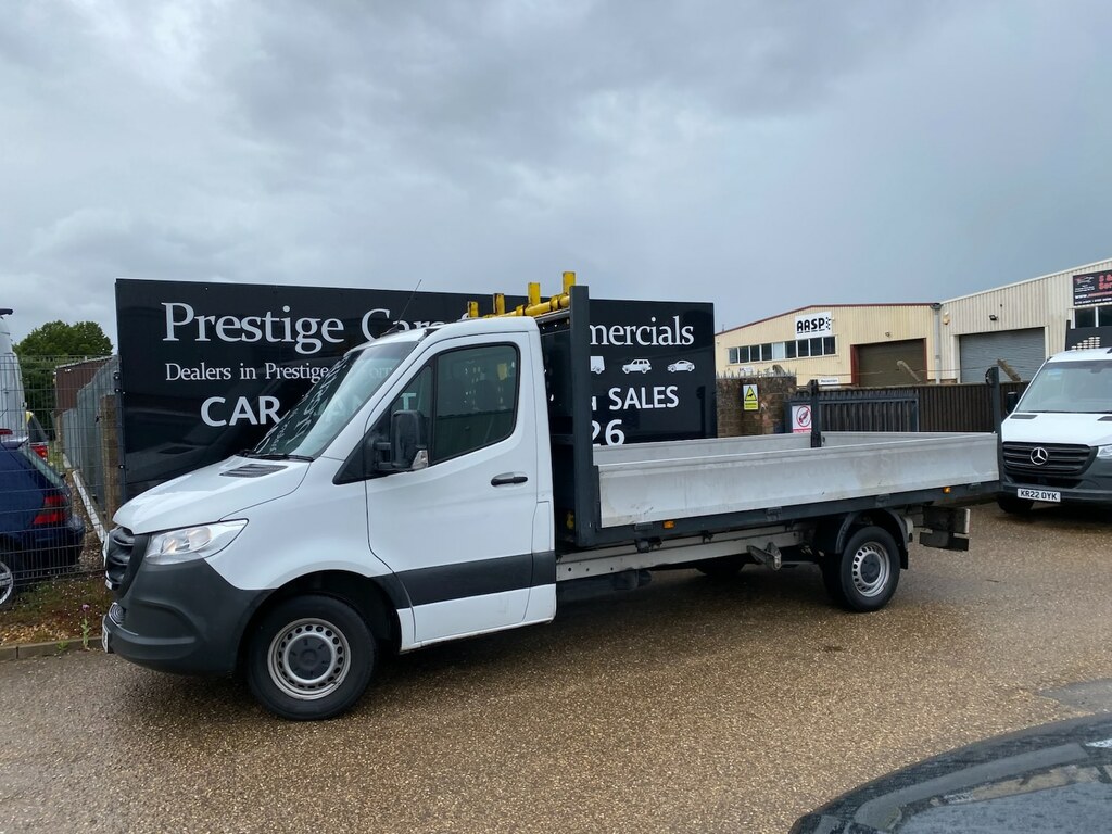 Mercedes-Benz Sprinter 2.1L Progressive White #37
