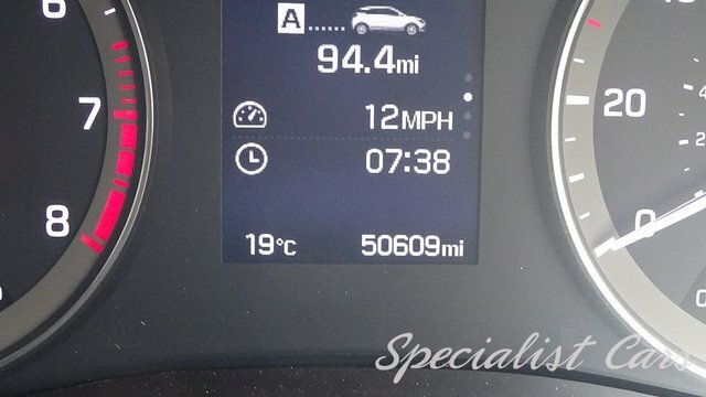 Hyundai I20 Premium Hatchback Red #2