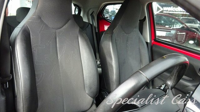 Toyota Aygo Vvt-i X-pression X-wave Red #5