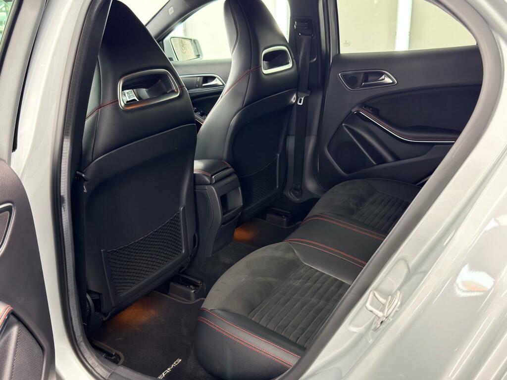 Mercedes-Benz GLA Class Gla250 4Matic Amg Line Premium Plus 5-Door Grey #25