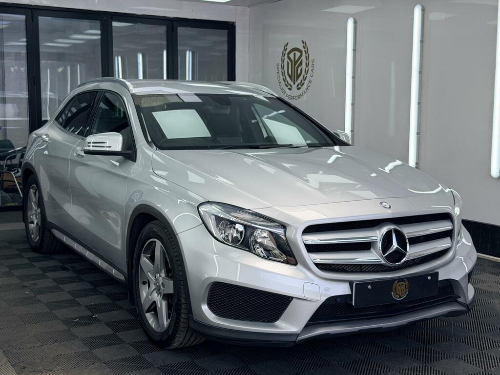 Mercedes-Benz GLA Class Amg Line Silver