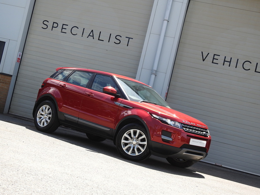 Land Rover Range Rover Evoque Sd4 Pure Tech WJ64JZE Red #3