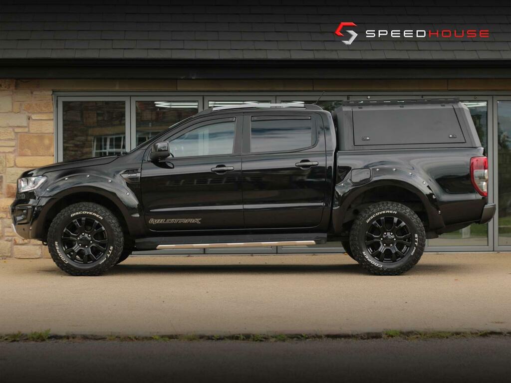 Ford Ranger Wildtrak Black #4