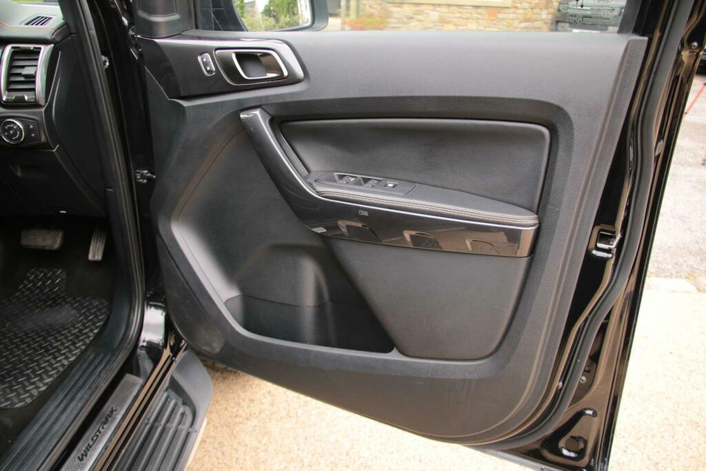 Ford Ranger Wildtrak 2.0L Ecoblue 213Ps 10 Speed Dou Black #69