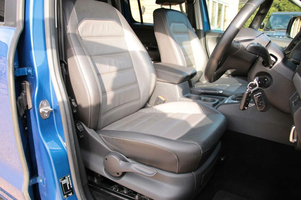 Volkswagen Amarok 3.0 Tdi V6 Bluemotion Tech Highline 4Motion E Grey #36