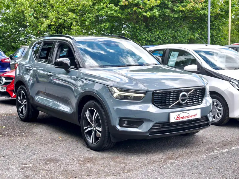 Volvo XC40 2.0 T4 R-design Euro 6 Ss WJ20YCY Grey #2