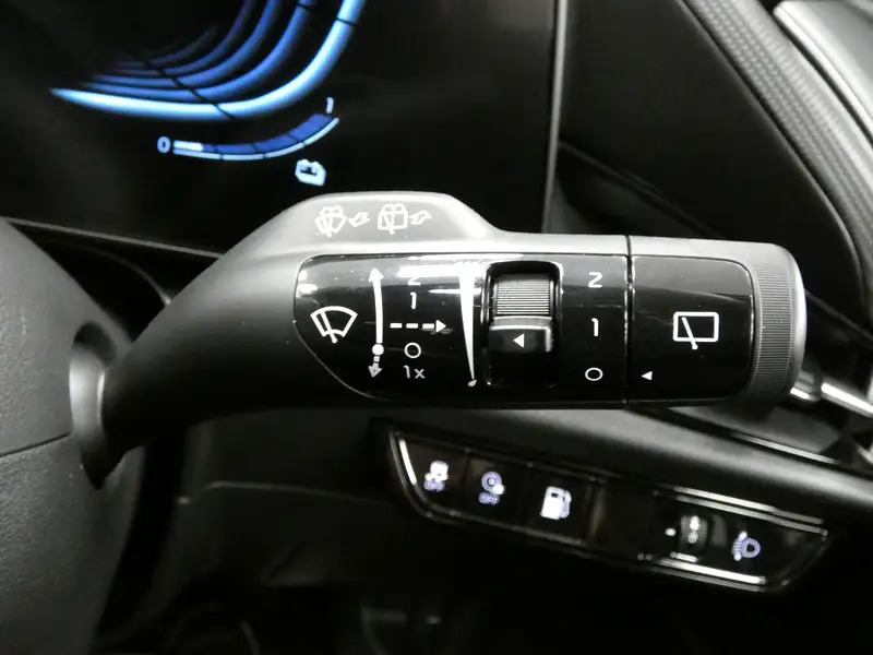 Kia e-Niro 64.8Kwh 2 Green #26