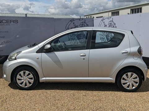 Toyota Aygo Vvt-i Ice #4