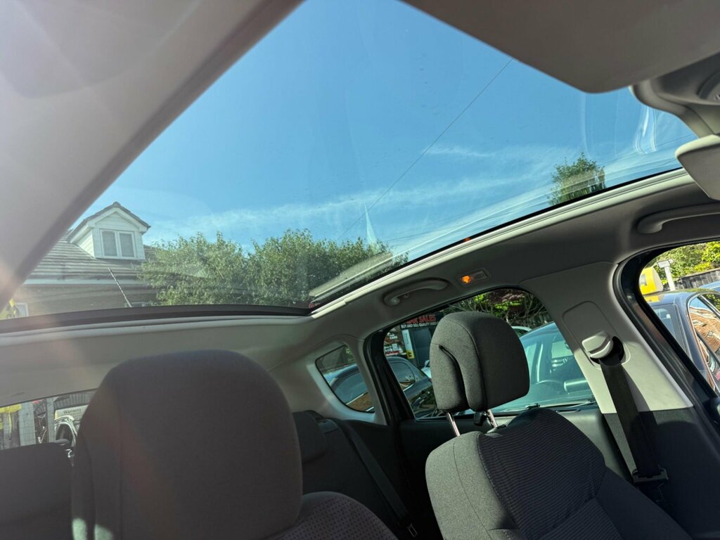 Peugeot 3008 E-hdi Active Black #14