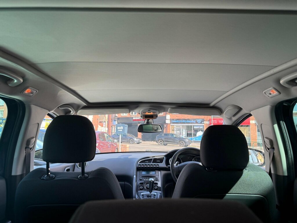 Peugeot 3008 E-hdi Active Black #28