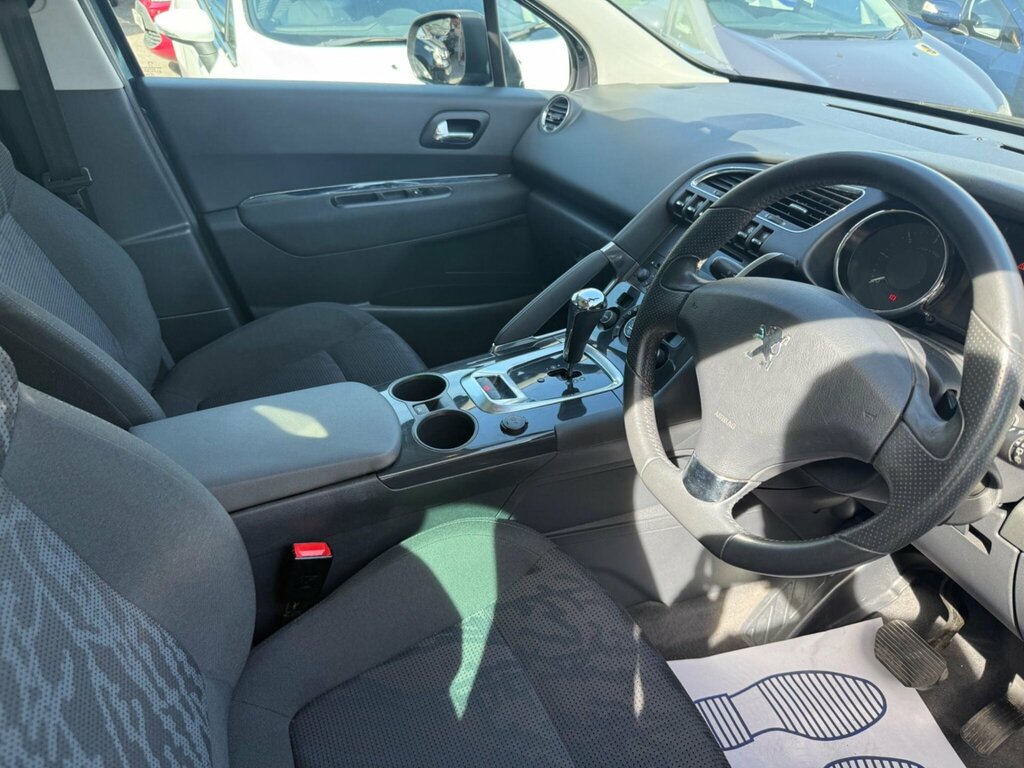 Peugeot 3008 E-hdi Active Black #10