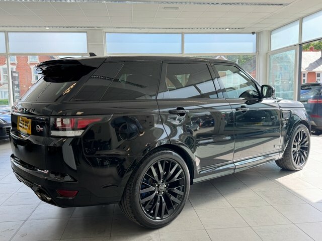 Land Rover Range Rover Sport V8 Svr Suv Black #2