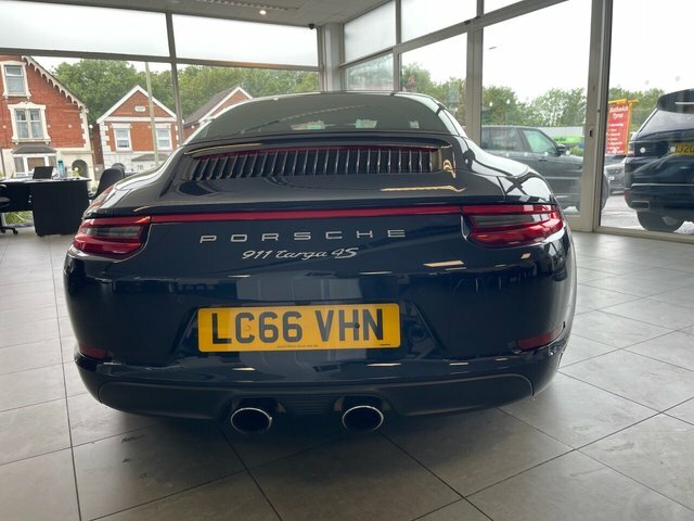 Porsche 911 991 4S Targa Blue #6