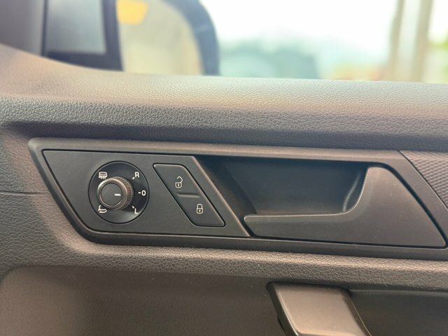 Volkswagen Caddy 2.0 C20 Tdi Highline 148 Bhp Grey #29