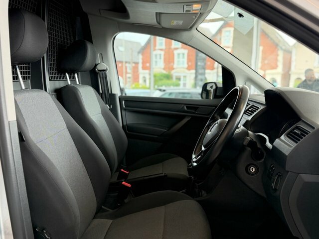 Volkswagen Caddy 2.0 C20 Tdi Highline 148 Bhp Grey #19