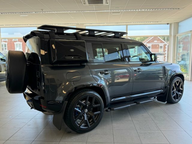 Land Rover Defender D300 Mhev X-dynamic Hse Grey #2