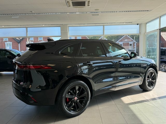 Jaguar F-Pace P400e 17.1Kwh R-dynamic Black Black #2