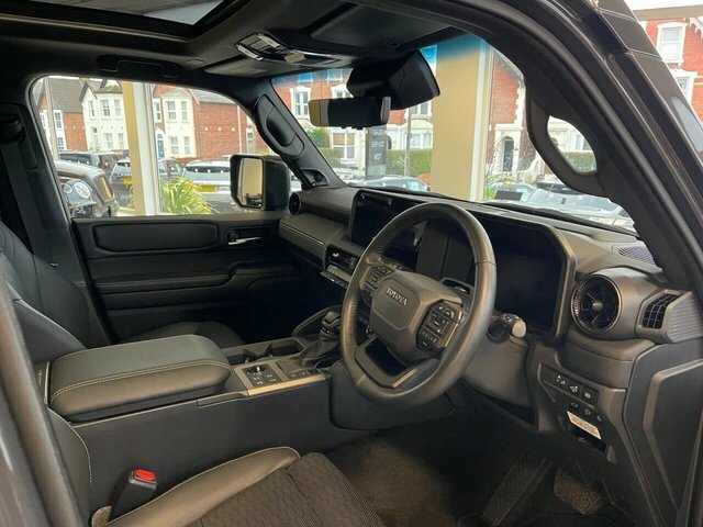 Toyota Land Cruiser Active D-4d Grey #19