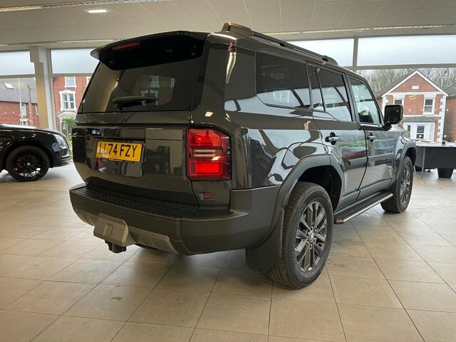 Toyota Land Cruiser Invincible Suv Grey #6