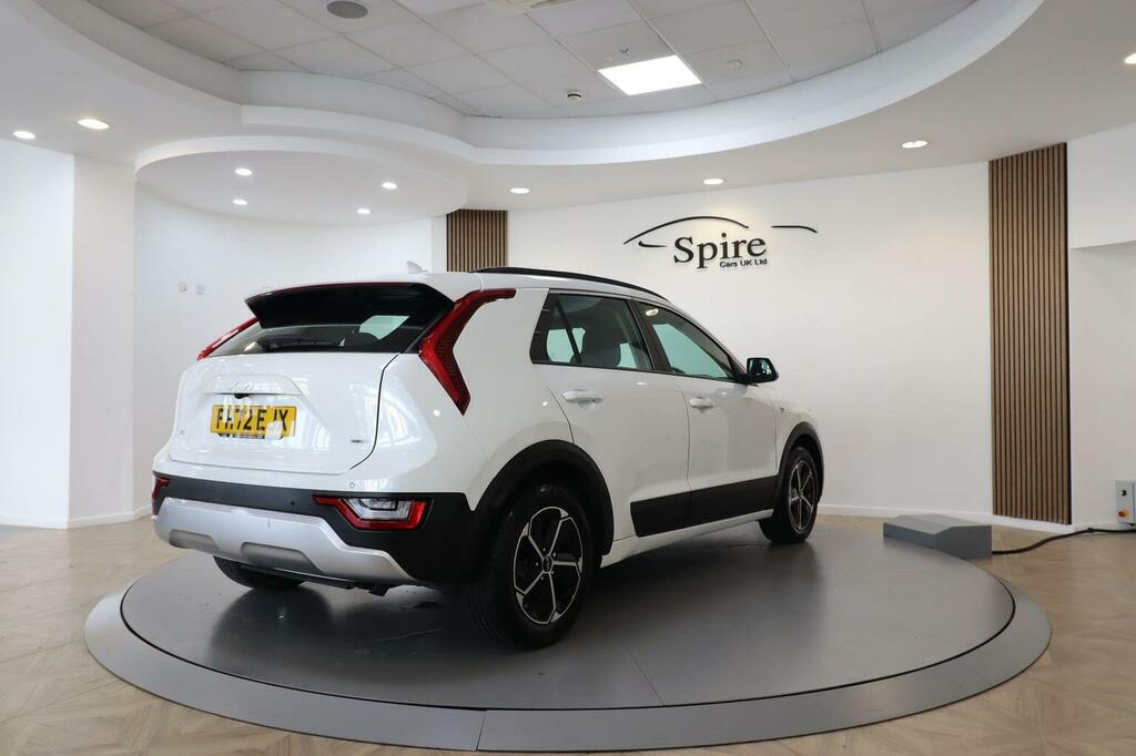 Kia Niro Suv 1.6H Gdi 2 Dct Euro 6 Ss 202372 FH72EJX White #5
