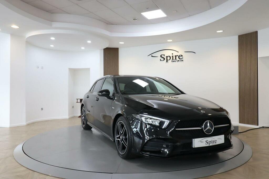 Mercedes-Benz A Class Hatchback 1.3 A180 Amg Line Edition Executive 7G Black #3