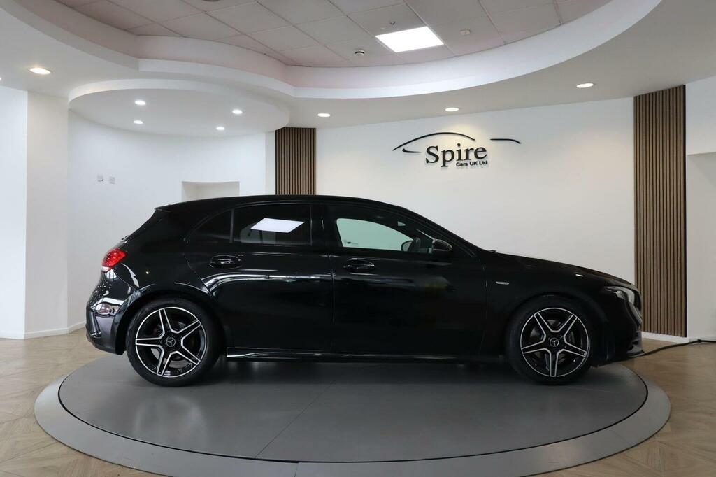 Mercedes-Benz A Class Hatchback 1.3 A180 Amg Line Edition Executive 7G Black #4
