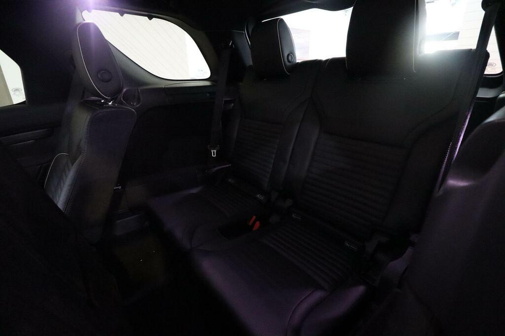 Land Rover Discovery 3L Hse Luxury Black #45