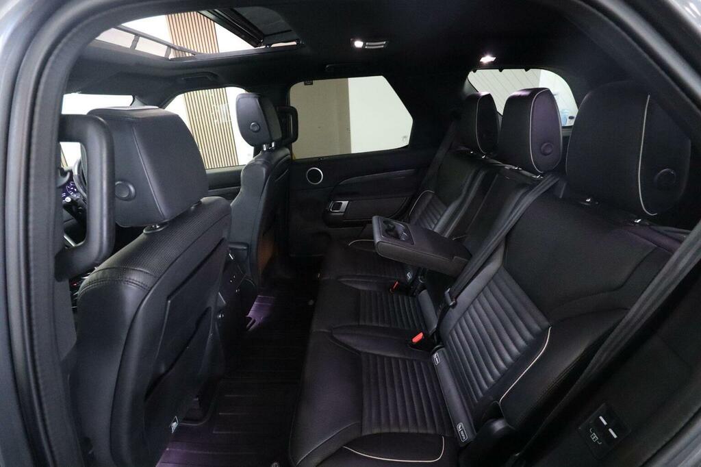 Land Rover Discovery 3L Hse Luxury Black #44