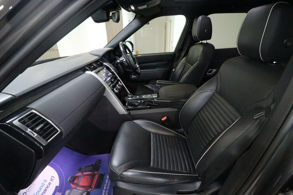 Land Rover Discovery 3L Hse Luxury Black #42