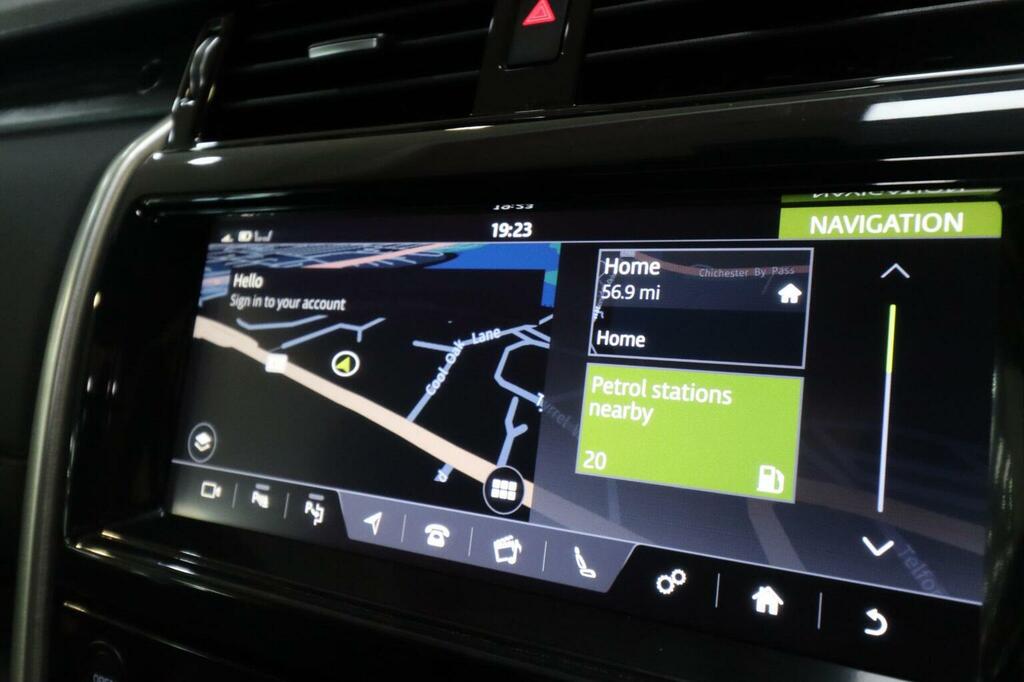 Land Rover Discovery 3L Hse Luxury Black #56