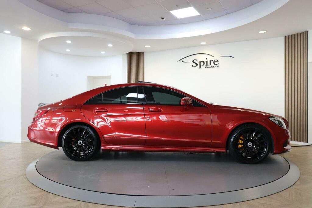 Mercedes-Benz CLS 3.0 Cls350d V6 Amg Line Premium Coupe G-tronic Red #4
