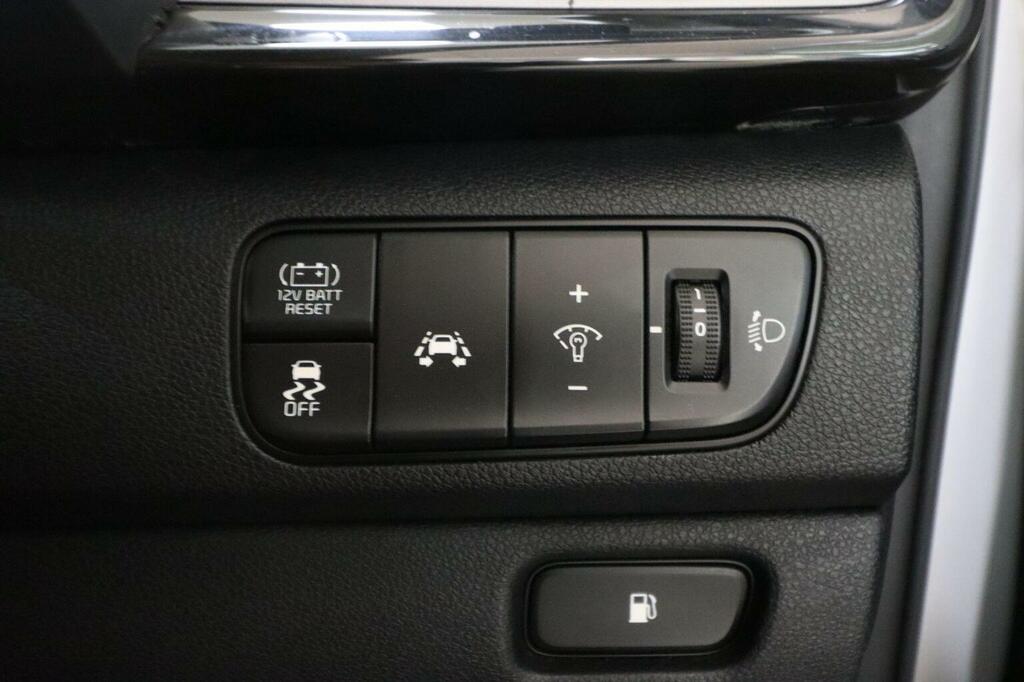 Kia Niro 2 Grey #18