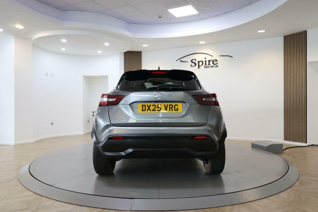 Nissan Juke Suv 1.0 Dig-t N-connecta Dct Euro 6 Ss DX25VRG Grey #6