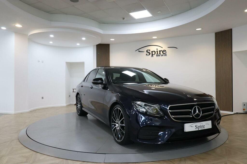 Mercedes-Benz E Class 2.0 E300d Amg Line Night Edition Premium Plus G- Blue #3