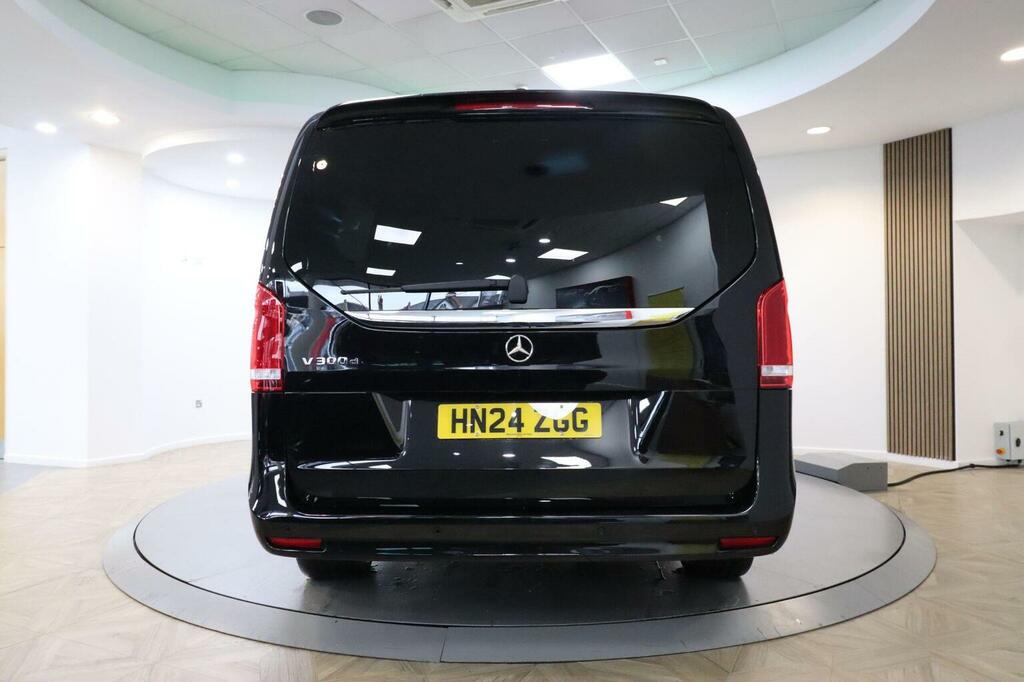 Mercedes-Benz V Class 2.0 V300d Amg Line G-tronic Euro 6 Ss Xlwb Black #6