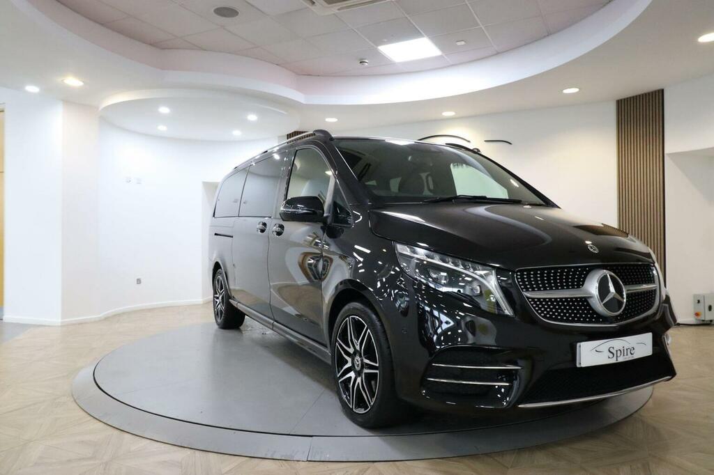 Mercedes-Benz V Class Premium Black #41