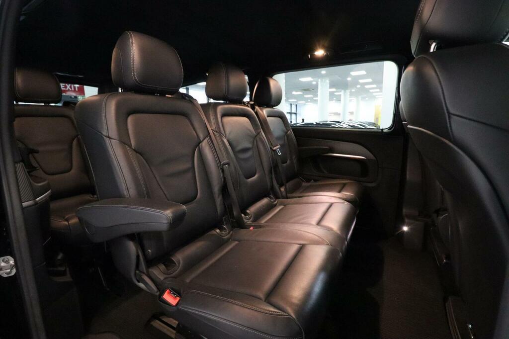 Mercedes-Benz V Class Premium Black #14